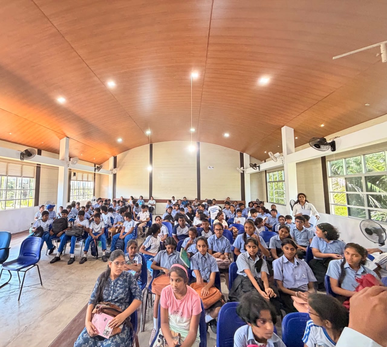 Interactive AI learning session with students
